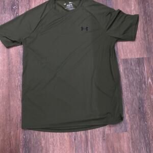 Under Armour Men's Green Performance Shirt